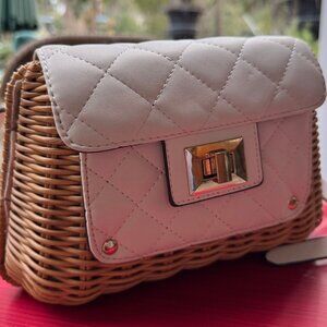 Parfois Woven Rattan Crossbody Bag Quilted Ivory Flap Gold Turn Lock